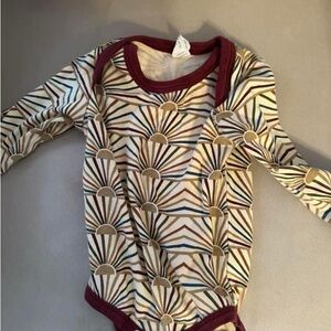 Kate Quinn 70s sun LS onesie